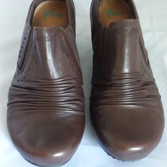 yuu shoes clearance